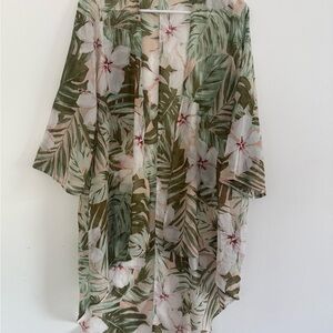 WINDSOR Floral Leaf Kimono